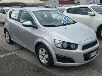 Usata Chevrolet Aveo LS 84 CV (61 kW) 2013 Argento Berlina