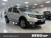 Usata Dacia Sandero Lauréate 90 CV (66 kW) 2014 Argento Berlina