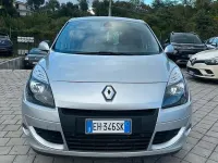 Usata Renault Scénic Dynamique 110 CV (80 kW) 2011 Grigio Monovolume