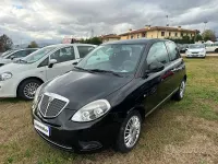 Usata Lancia Ypsilon 69 CV (50 kW) 2011 Viola Utilitaria
