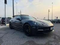Usata Porsche Panamera 330 CV (242 kW) 2017 Blu Utilitaria