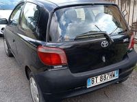 Usata Toyota Yaris 68 CV (50 kW) 2001 Berlina