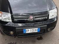 Usata Fiat Panda 4x4 69 CV (50 kW) 2012 Nero Utilitaria