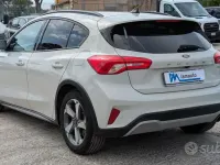Usata Ford Focus Active 125 CV (91 kW) 2021 Bianco Berlina