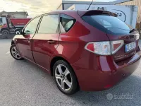 Usata Subaru Impreza Trend 150 CV (110 kW) 2011 Rosso Berlina