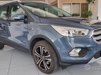 Usata Ford Kuga 150 CV (110 kW) 2018 Blu SUV