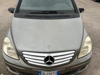 Usata Mercedes B180 108 CV (79 kW) 2005 Grigio Monovolume