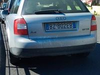 Usata Audi A4 130 CV (95 kW) 2002 Grigio Station wagon
