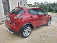 Usata Nissan Juke Tekna 110 CV (80 kW) 2015 Rosso SUV