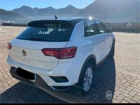 Usata VW T-Roc 116 CV (85 kW) 2019 Bianco SUV