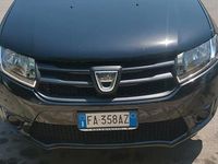 Usata Dacia Sandero Lauréate 75 CV (55 kW) 2015 Nero Berlina