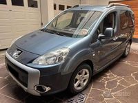 Usata Peugeot Partner Tepee Premium 110 CV (80 kW) 2009 Blu Monovolume