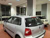 Usata VW Polo 75 CV (55 kW) 2003 Argento Berlina