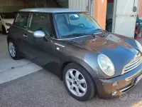 Usata Mini ONE 116 CV (85 kW) 2005 Grigio Utilitaria