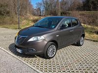 Usata Lancia Ypsilon Gold 86 CV (63 kW) 2013 Grigio Utilitaria