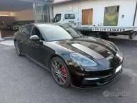 Usata Porsche Panamera 4S Diesel 422 CV (310 kW) 2017 Nero Utilitaria