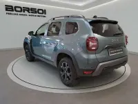 Usata Dacia Duster Extreme 116 CV (85 kW) 2023 Verde oxide SUV