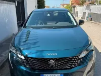 Occasion Peugeot 5008 Allure 131 ch (96 kW) 2022 Vert SUV