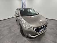 Usata Peugeot 208 Active 82 CV (60 kW) 2015 Grigio Utilitaria