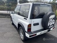 Usata Suzuki Vitara 1989 Bianco SUV