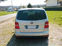 Usata VW Touran Highline 140 CV (102 kW) 2006 Grigio Monovolume