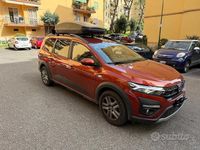 Usata Dacia Jogger 101 CV (74 kW) 2022 Rosso Monovolume