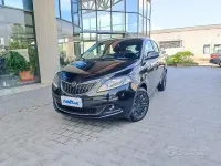 Usata Lancia Ypsilon Gold 69 CV (50 kW) 2021 Nero Utilitaria