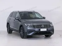Usata VW Tiguan Allspace Life 150 CV (110 kW) 2022 Grigio SUV