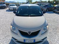 Usata Lancia Ypsilon Gold 69 CV (50 kW) 2016 Beige Utilitaria