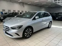 Usata Mercedes B250 Business 160 CV (117 kW) 2022 Argento Utilitaria