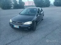 Usata Opel Astra 75 CV (55 kW) 2003 Bluazzurro Berlina