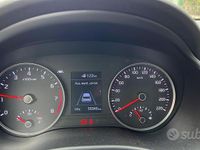 Usata Kia Stonic Style 120 CV (88 kW) 2019 Grigio SUV