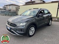 Usata VW T-Roc Life 115 CV (84 kW) 2022 Grigio SUV