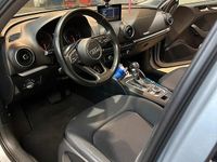 Usata Audi A3 150 CV (110 kW) 2019 Grigio Berlina