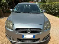 Usata Fiat Croma 150 CV (110 kW) 2010 Grigio Monovolume