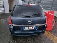 Usata Opel Astra Selection 110 CV (80 kW) 2010 Station wagon
