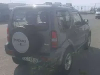 Usata Suzuki Jimny 86 CV (63 kW) 2009 Grigio SUV