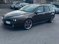 Usata Alfa Romeo 159 Exclusive 260 CV (191 kW) 2008 Marrone Station wagon