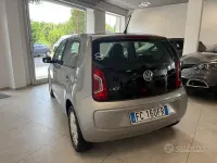 Usata VW up! Move 60 CV (44 kW) 2016 Grigio Utilitaria