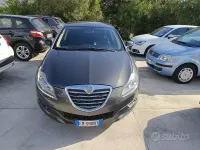 Begagnad Lancia Delta 120 HK (88 kW) 2012 Halvkombi