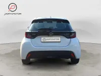 Usata Toyota Yaris Active 92 CV (67 kW) 2025 Bianco Utilitaria
