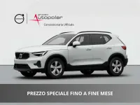 Nuova Volvo XC40 163 CV (119 kW) 2026 Bianco ghiaccio SUV