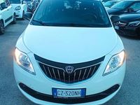 Usata Lancia Ypsilon 69 CV (50 kW) 2019 Bianco Utilitaria
