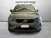 Usata Volvo XC40 Core 163 CV (119 kW) 2023 Grigio chiaro SUV