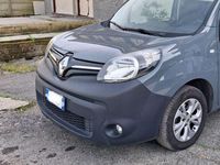 Usata Renault Kangoo Privilege 116 CV (85 kW) 2019 Grigio pastello Monovolume