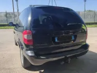 Usata Chrysler Voyager 141 CV (103 kW) 2006 Nero Monovolume