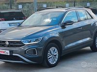 Usata VW T-Roc 110 CV (80 kW) 2022 Grigio SUV