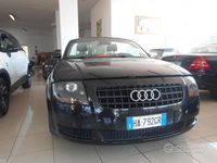 Usata Audi TT Roadster 179 CV (131 kW) 2005 Nero Cabrio