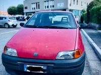 Usata Fiat Punto 60 CV (44 kW) 1999 Rosso Utilitaria