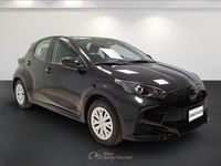 Usata Toyota Yaris Hybrid Active 116 CV (85 kW) 2025 Nero Berlina